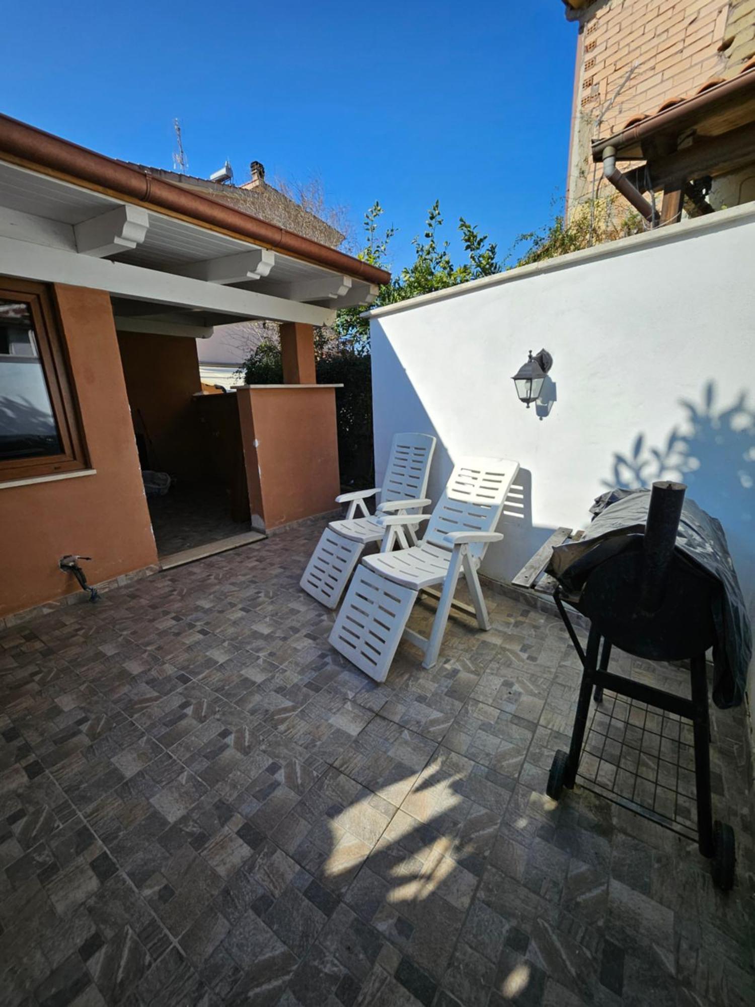 Casa Vacanze Dragona 15 Min Fco 10 Min Ostia 아칠리아 외부 사진