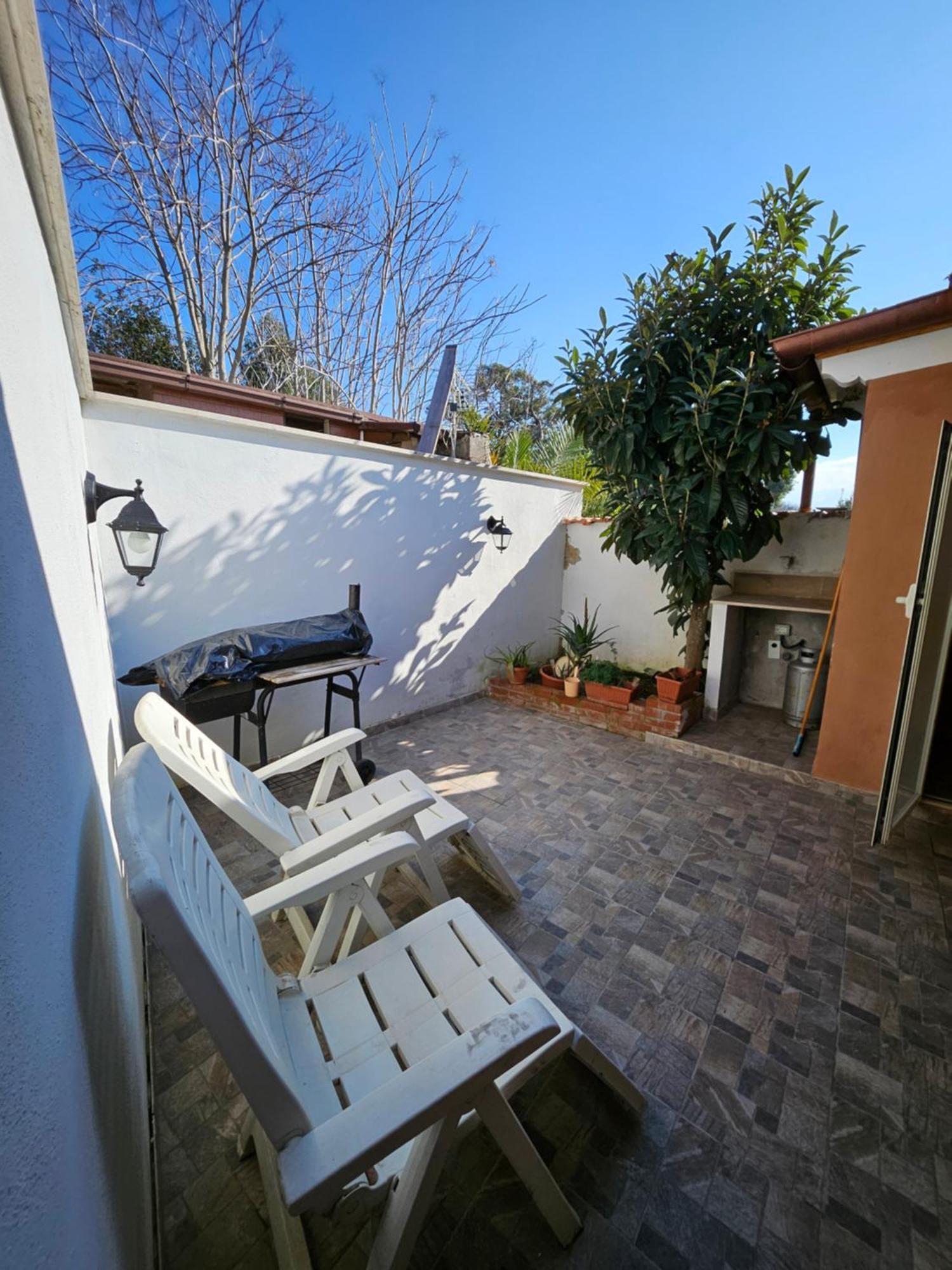 Casa Vacanze Dragona 15 Min Fco 10 Min Ostia 아칠리아 객실 사진